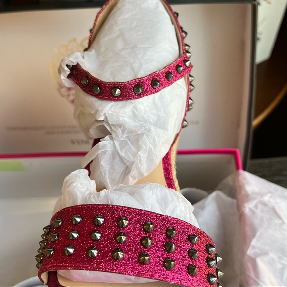 Vince Camuto Adalina Metal Rivets Glitter Wedges Size 3M - Picture 4 of 9